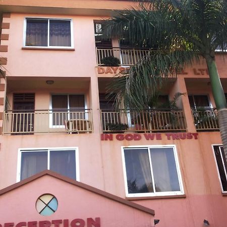 Daysinn Hotel Lira Luaran gambar