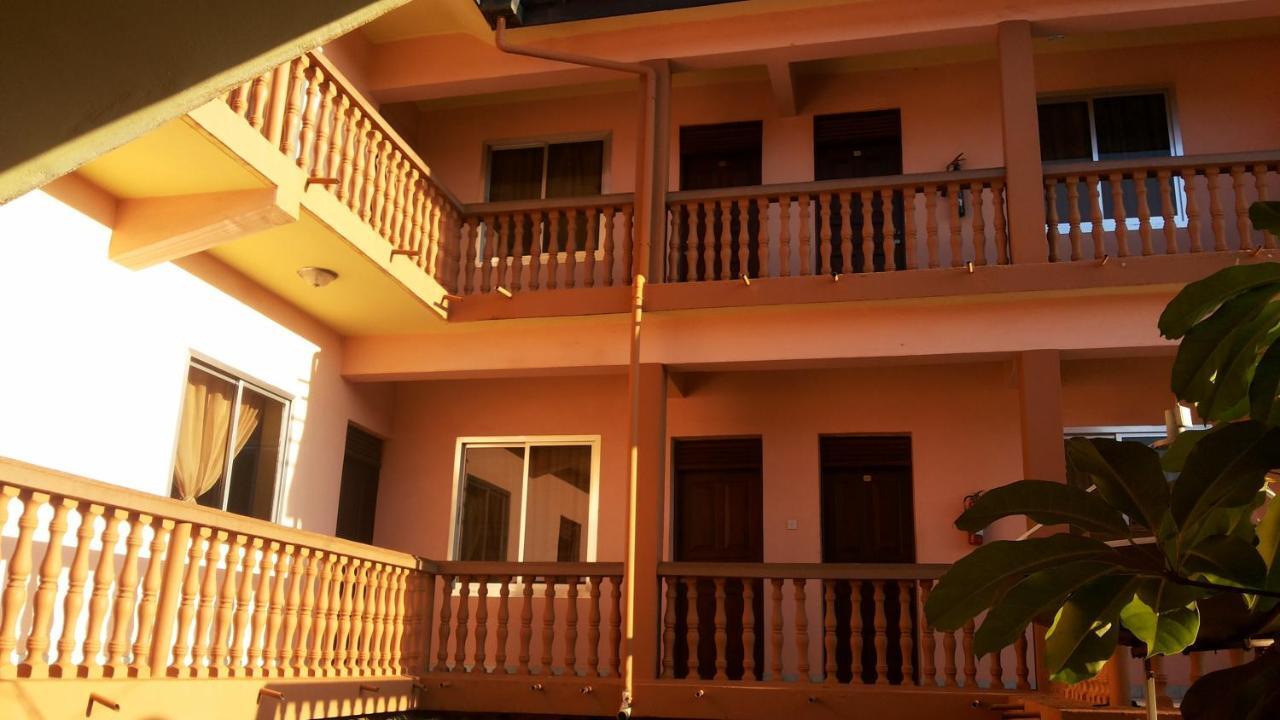 Daysinn Hotel Lira Luaran gambar