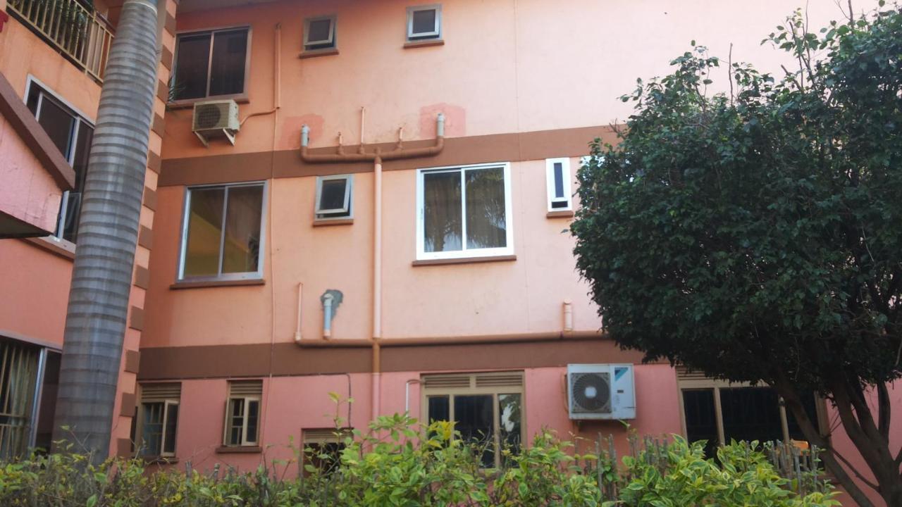 Daysinn Hotel Lira Luaran gambar