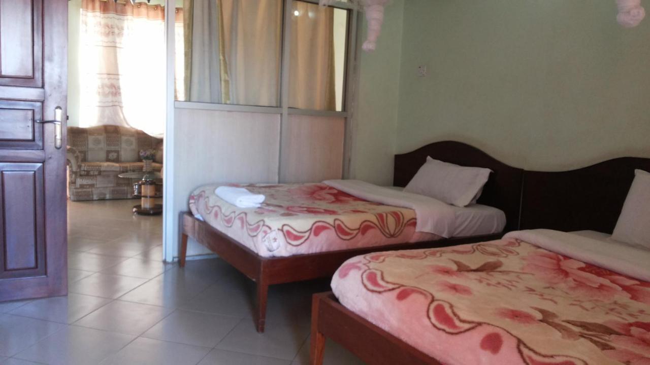 Daysinn Hotel Lira Luaran gambar